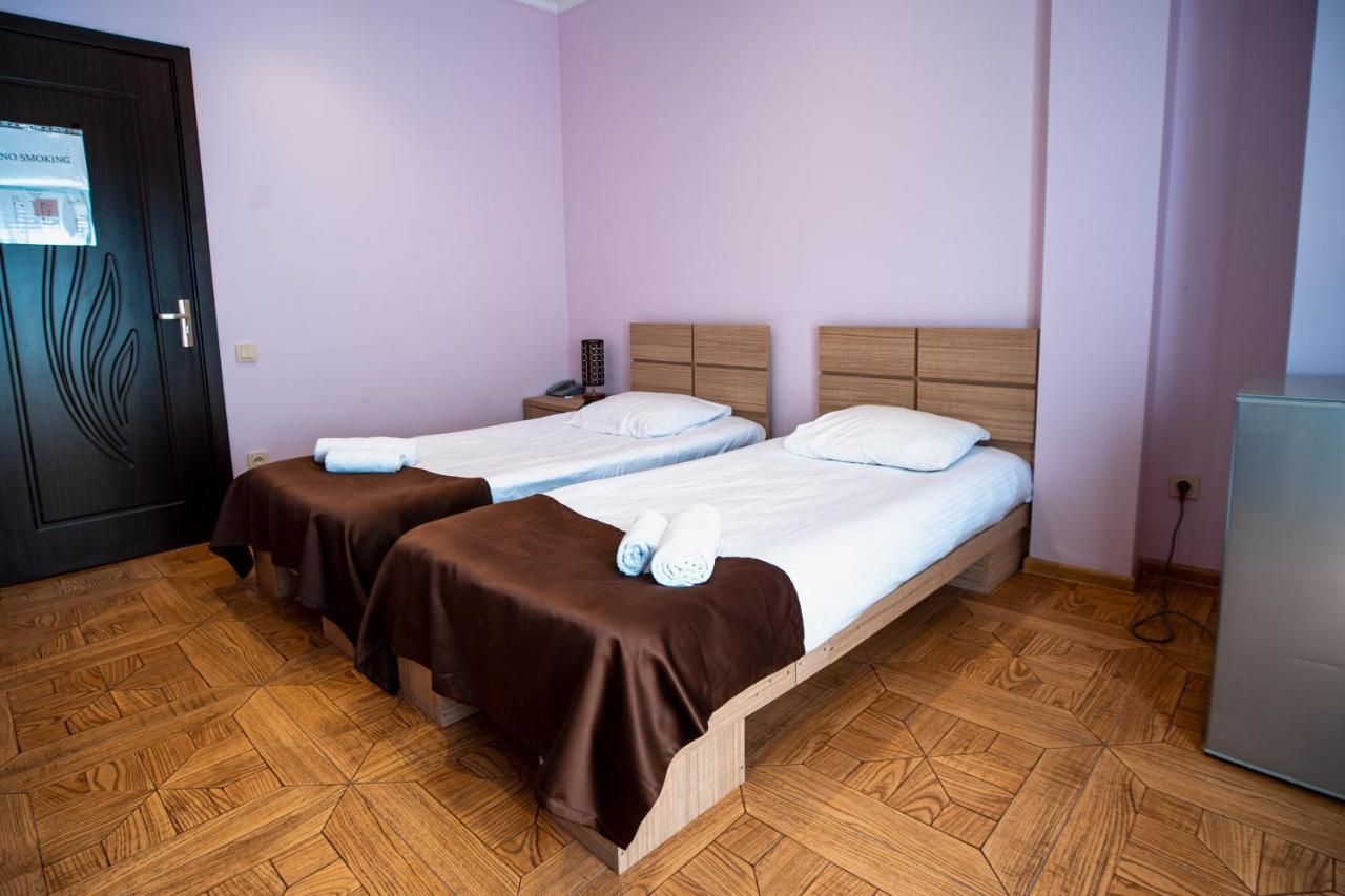 Porto Franco Hotel Batumi Kültér fotó